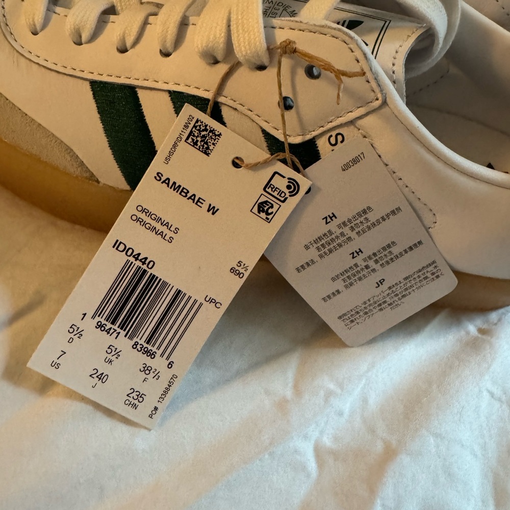 Adidas Women’s White and Green Sneakers - Picture 4 of 6